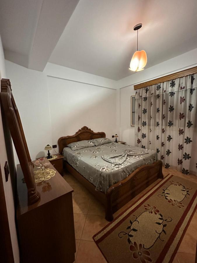 Vila Adriatik 1 Vlorë 外观 照片