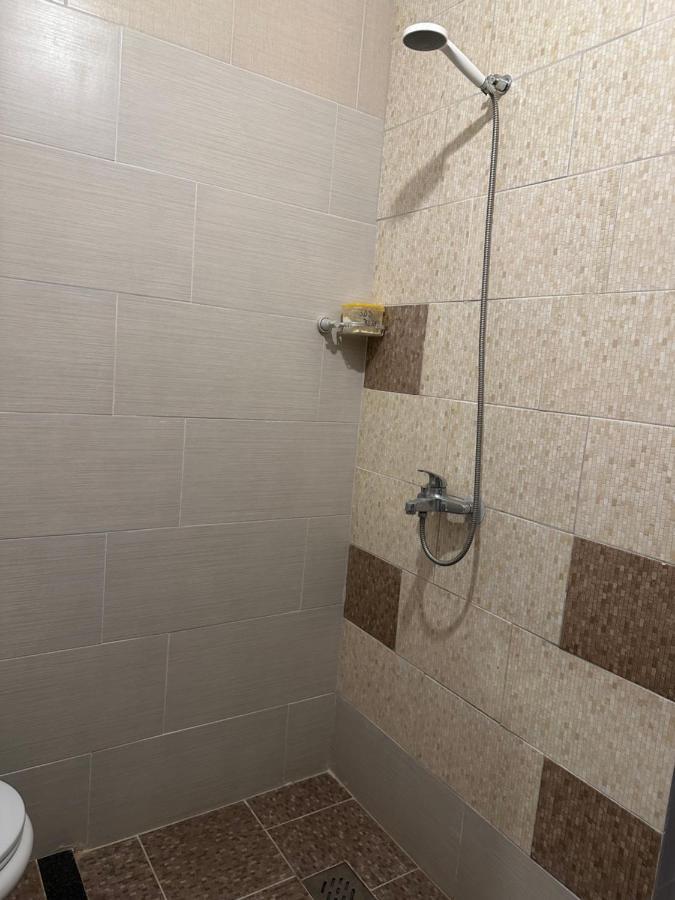 Vila Adriatik 1 Vlorë 外观 照片